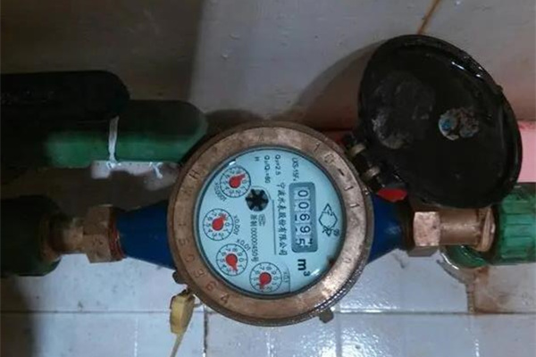 光電直讀遠(yuǎn)傳閥控水表的工作原理原來是這樣的！ 圖2